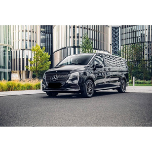 <span class=keywords><strong>Mercedes</strong></span> <span class=keywords><strong>Vito</strong></span> VIP: Conversión Completa, Asientos de Cuero Blanco y Morado, Asiento de Capitán, Tapicería de Diamantes, Sillón Reclinable Starlight, Mesa - Product Image 1