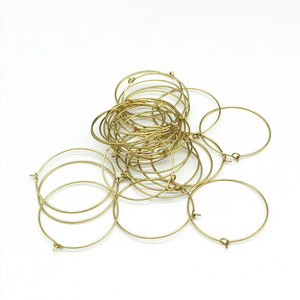 Aros Redondos de Cobre JD-532 de Nueve Círculos para Fabricación de Pendientes y Accesorios de Joyería - Product Image 1