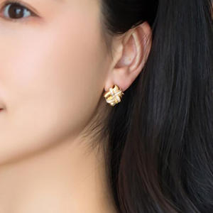 Orecchini di Lusso in Oro Massiccio 18K con Diamanti, Gioielli da Festa per Donne, Diamanti Naturali Taglio Brillante Rotondo, Stile Dorato - Product Image 5