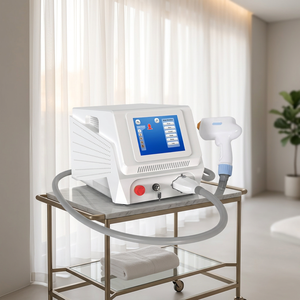 Équipement d'épilation au laser diode 808 nm, puissance d'entrée 1200 W, épilation indolore du visage, du bikini, des aisselles, des jambes - Product Image 1