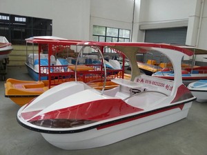 Pedalò in Fibra di Vetro Rinforzata per Divertimento all'Aperto in Giardini e Aree Acquatiche Panoramiche - Product Image 6