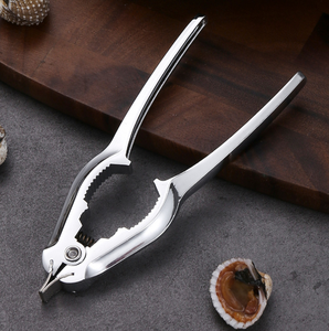 DFT60 Pinza de Aleación de Zinc para Abrir Mariscos, Pinza para Nueces, Utensilios de Cocina para Hoteles y Restaurantes, Pinza Multifuncional para Mariscos - Product Image 4