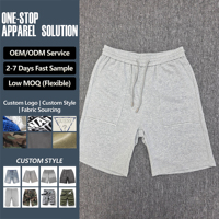 Shorts en tricot pour homme avec poche plaquée, gris chiné, taille élastique avec cordon de serrage, poche arrière à rabat avec embout métallique, coupe décontractée pour l'entraînement
