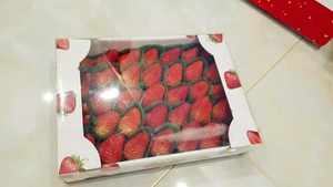 Оптовая продажа, индивидуальный логотип, полноразмерная деловая картонная коробка, упаковка в виде клубники и фруктов с окном, бумажная коробка для винограда - Product Image 3