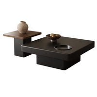 Table basse carrée de style italien, design moderne pour salon, design épuré, table basse noire