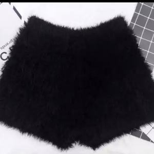 กางเกงขาสั้นเอวกลางผ้าขนโมแฮร์เนื้อนุ่ม แต่งกระดุม ดีไซน์รักษ์โลก ระบายอากาศได้ดี สไตล์ฮิปฮอปสำหรับผู้หญิง - Product Image 5