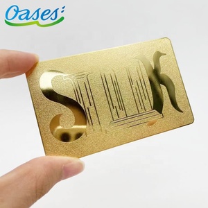 <span class=keywords><strong>Chinese</strong></span> Fabrikant Geëtst Ontwerp Logo Patroon Aangepaste Modieuze Reflecterende Spiegel Metalen Kaart Voor Vip Gebruik