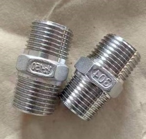<span class=keywords><strong>1</strong></span>/<span class=keywords><strong>2</strong></span> inch RVS zeskantnippel - Product Image 3