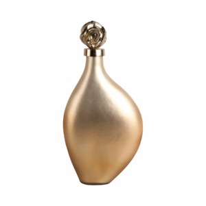 Vaso a forma di bottiglia con decorazione scultorea in metallo per soggiorno, camera da letto, ufficio, decorazione da tavolo - Product Image 1