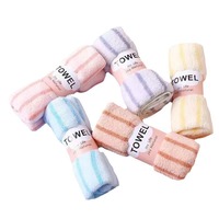 Lot de cinq serviettes en polaire corail rayées, bordées, pour usage familial, extra épaisses, très absorbantes, sans peluches, vente en gros directe usine