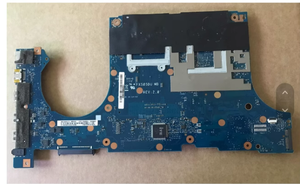 La placa base FX505DT presenta un diseño de computadora portátil integrada, que integra un procesador AMD <span class=keywords><strong>Ryzen</strong></span> 7 <span class=keywords><strong>3750H</strong></span>. - Product Image 3