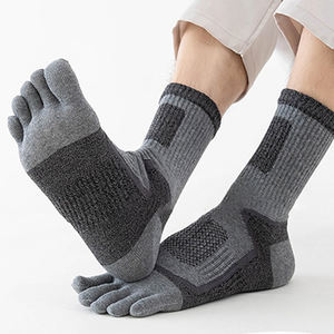 Chaussettes de sport Marathon en gros, chaussettes de course à pied, chaussettes de sport personnalisées, chaussettes d'hiver et d'automne chaudes, chaussettes en coton athlétiques à cinq <span class=keywords><strong>doigts</strong></span>, chaussettes à <span class=keywords><strong>5</strong></span> <span class=keywords><strong>doigts</strong></span> - Product Image 5