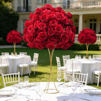 Arrangement de centre de table en forme de boule de fleurs rouges de luxe personnalisées GNW pour mariage, événement romantique, décoration de fête