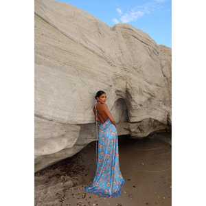 Robe de plage et bikini longue dos nu Louella bleu - Product Image 4