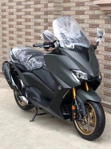 Motocicletta Cruiser <span class=keywords><strong>Yamaha</strong></span> <span class=keywords><strong>Majesty</strong></span> 250 Usata Importata, Modello ZY125T-15 dalla Cina Continentale, BMW Big Boat 150 - Product Image 1