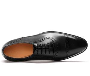 SF0021F nouvelle vente chaude trois affaires communes <span class=keywords><strong>chaussures</strong></span> Oxford formelles <span class=keywords><strong>chaussures</strong></span> en cuir pour hommes noirs - Product Image 3