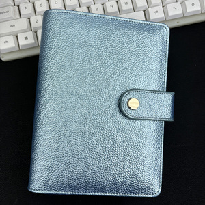 Organiseur de budget A6 métallique en cuir PU scintillant avec bouton-pression, personnalisable, couverture de planificateur à 6 anneaux dorés - Product Image 1