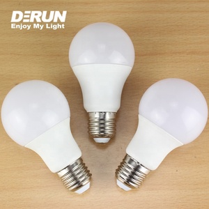 Ampoule Globe A60/A19 <span class=keywords><strong>E27</strong></span> 3W/5W/7W/9W/12W 220V/230V en Aluminium et Plastique <span class=keywords><strong>6500K</strong></span> SMD pour Usage Résidentiel Bases B22/E12/E26 PC - Product Image 1