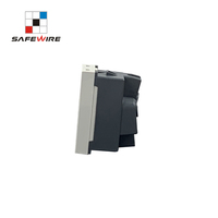Boîte à interrupteur et prise murale étanche IP55 Safewire F1 avec 1 prise 220-250V pour usage extérieur