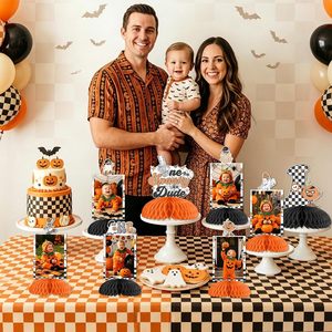 Decorazioni per il Primo Compleanno 'One Spooky Dude', 8 Pezzi di Centrotavola a Nido d'Ape, Decorazioni per <span class=keywords><strong>Halloween</strong></span> e Primo Compleanno, Topper per Tavolo 'Little Boo' - Product Image 3