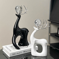 Statuette décorative de bureau créative, paire de figurines de cerfs en céramique, décoration élégante pour la maison