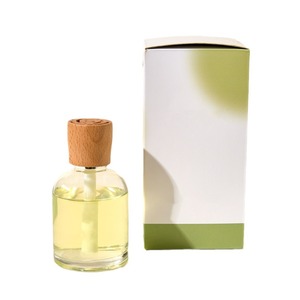 Sang Trọng Tùy Chỉnh Thân Thiện Với Môi BPA Miễn Phí Rượu Miễn Phí Thủy Tinh Nước Hoa Chai Nắp Bằng Gỗ Bơm Phun Lâu Dài Hương Thơm Reed - Product Image 1