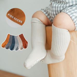 Calzini per Neonati Primavera e Autunno, Calze Alte al Ginocchio per Bambini, Calzini Antiscivolo in Cotone per Bambine - Product Image 2