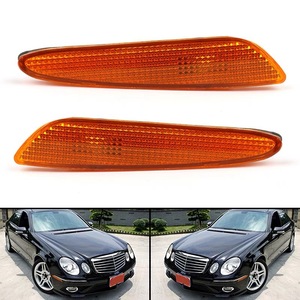 ไฟเลี้ยวสำหรับบังโคลนรถเมอร์เซเดส-เบนซ์ W211 E-Class รุ่น 2118200121 2118200221 อะไหล่ทดแทนแบบฮาโลเจน - Product Image 2