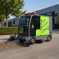 Balayeuse autoportée A8S, largeur 2500 mm, batterie 48 V, 4 ventilateurs, machine de balayage routier, bac de 240 L pour parking, parc, usine, route