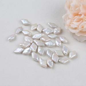 Perles <span class=keywords><strong>en</strong></span> forme de losange <span class=keywords><strong>en</strong></span> <span class=keywords><strong>gros</strong></span> à bas prix, perles baroques d'eau douce de 8 à 11 mm, perles <span class=keywords><strong>en</strong></span> vrac <span class=keywords><strong>pour</strong></span> la fabrication de bijoux - Product Image 4