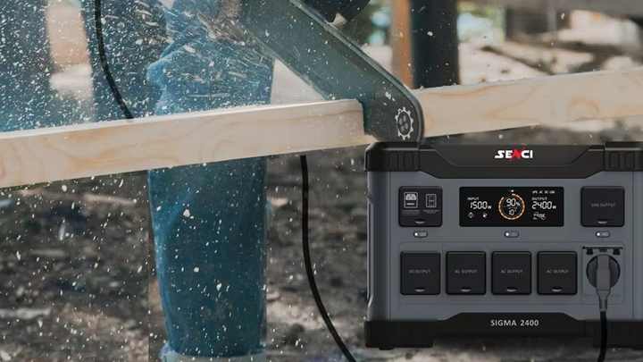Best Cheapest Lithium / LiFePO4 Batteries Power Station 30 50 Amp Mini  Solar Generator for Camping Rv Ev Car Home