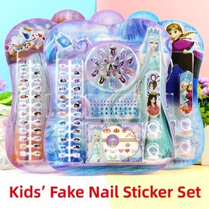 Pegatinas Adhesivas para Uñas Infantiles con Temática de Frozen, Resistentes al Aceite, de PVC, para Niñas de Jardín de Infancia, Juego de Seis Anillos en Uno - Product Image 2