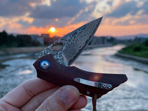 हाथ से बनाया हुआ उपहार बॉक्स मल्टीटाऊन आउटडोर छोटे उच्च छोर नम जेब चाकू से 67 परतें भारतीय लाल खट्टा शाखा लकड़ी हैंडल - Product Image 3