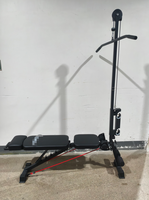 Système d'entraînement multifonctionnel à domicile, rack de musculation avec banc de musculation 2-en-1 pour les exercices de musculation de la poitrine, des biceps et du corps entier