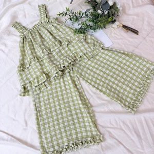 Set Pigiama Estivo Casual a Quadretti per Ragazze Canotta con Volant e Pantaloni a Gamba Larga 100% Poliestere Traspirante Leggero Abbigliamento da Casa - Product Image 2