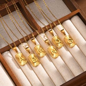 A-z Initiales Colliers Pour Femmes Filles Or Carré Pendentif Colliers Bijoux De Luxe Cadeaux <span class=keywords><strong>Pas</strong></span> <span class=keywords><strong>Cher</strong></span> Initial Colliers - Product Image 4