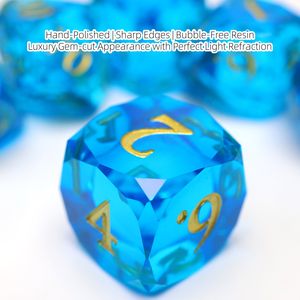 Ensemble <span class=keywords><strong>de</strong></span> dés DND en résine bleu clair à facettes diamantées, Sky Prism 7 pièces, dés polyédriques, dés RPG en résine pointus, vente en gros - Product Image 2