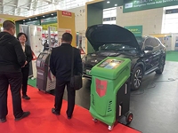 Machine de rinçage et de vidange d'huile pour voiture A C System