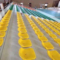 Siège de stade en plastique HDPE à dossier bas en gros pour les sièges de gradins de gymnase en plein air et en intérieur