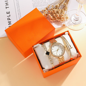Reloj de Pulsera de Acero para Mujer, Diseño de Trébol de Cuatro Hojas, Conjunto de Joyería con Brazalete de Acero Inoxidable - Product Image 2