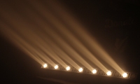 Barre de lumière DJ Strobe RGB 12x 5W Blanc Chaud, effet Wash, Strobe long, Flash, Effet Tempête, Effet Course de Chevaux, pour Disco, Bar, Wall Wash et éclairage de fond