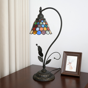 Tiffany tafellamp van gebrandschilderd glas, Boheemse stijl, kleine bureaulamp, slaapkamerbedlamp, woondecoratie, creatief cadeau, scène rekwisieten - Product Image 3