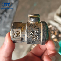 Robinet à bille en laiton robuste de 1/2 po avec poignée à verrouillage et verrouillage magnétique frontal pour les systèmes de compteur d'eau et de chauffe-eau