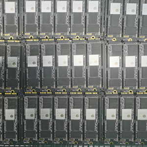 OSCOO M.2 <span class=keywords><strong>SSD</strong></span> pour <span class=keywords><strong>Macbook</strong></span> <span class=keywords><strong>Pro</strong></span> Nvme Pcie3.0 M.2 <span class=keywords><strong>Ssd</strong></span> 512 Go <span class=keywords><strong>disque</strong></span> <span class=keywords><strong>dur</strong></span> haute vitesse sans adaptateur pour <span class=keywords><strong>Macbook</strong></span> 512 Go <span class=keywords><strong>SSD</strong></span> - Product Image 1