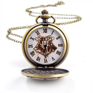 Montre de poche à quartz Boshiya rétro à couvercle rabattable, motif dessin animé Golden Snitch, cadran de 47 mm, boîtier en alliage, vente en gros - Product Image 2