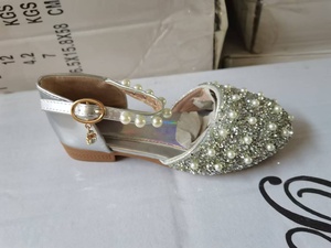 Nouvelle Collection 2025 Chaussures <span class=keywords><strong>de</strong></span> Princesse pour Filles, en Cuir avec Strass et Perles, Idéales pour la <span class=keywords><strong>Danse</strong></span> et les Spectacles – Vente en Gros - Product Image 6