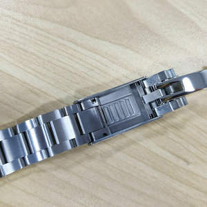 Bracelets de montre en <span class=keywords><strong>acier</strong></span> inoxydable de 22 mm à extrémités droites, finition polie argentée, avec fermoir Glide Lock, pour Rolex, Tudor, Omega, <span class=keywords><strong>Seiko</strong></span> - Product Image 3