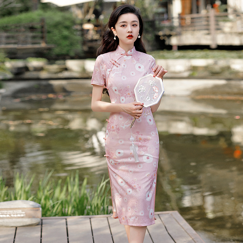 slim fit dress slacks Graduation Qipao, Jacquard Cheongsam, Halter Qipao, Halter Cheongsam Green / L main image 0