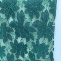 Tissu en dentelle guipure tulle à double couche, personnalisable en plusieurs couleurs, avec broderie laser et motifs floraux ajourés.
