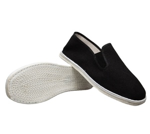 Chaussures de course personnalisées à la mode avec doublure en coton et empeigne en mesh - Product Image 1